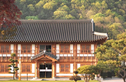 Kaeksa Hotel | Jeonju Wangyijimil Hanok Hotel