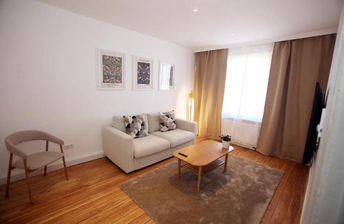 Sankt Lorenz Sud Apartment | Jessop Haus