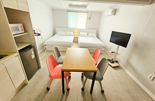 Choryang Apartment | JMC Residence