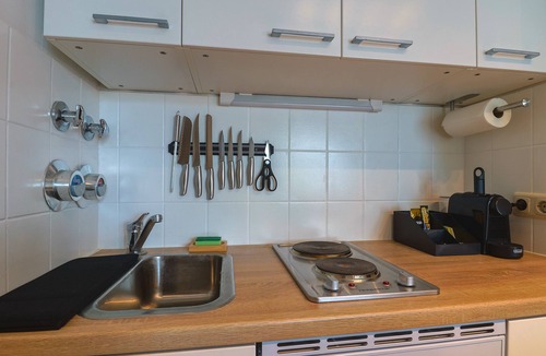 Sankt Lorenz Sud Apartment | K-units: Lübeck Studio Roter Löwe