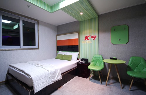 Gumi Hotel | K9 Motel