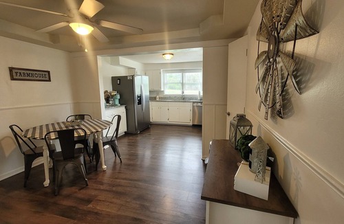 Waldron House | Kansas City 3-bedroom farmhouse on peaceful acreage near Legends entertainment!