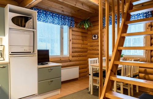 Jamijarvi House | Kilpolan orvokki, pauliina ja karoliina by Interhome