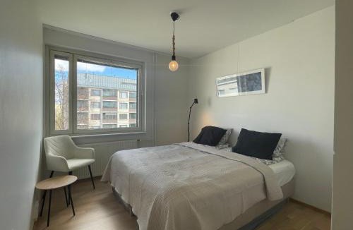Jyvaskyla Apartment | Kolmikulman Kingi, a renovated flat with balcony