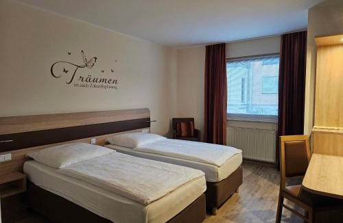 Grossbeeren Hotel | KomfortHotel Grossbeeren - Stadt-Gut-Hotel