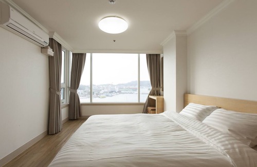 Suryuk Hotel | Kumho Tongyeong Marina Resort