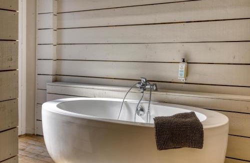Saint-Gervais-les-Bains Hotel | La Féline Blanche Adult Only