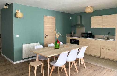 Koenigshoffen Est Apartment | - La Jungle -