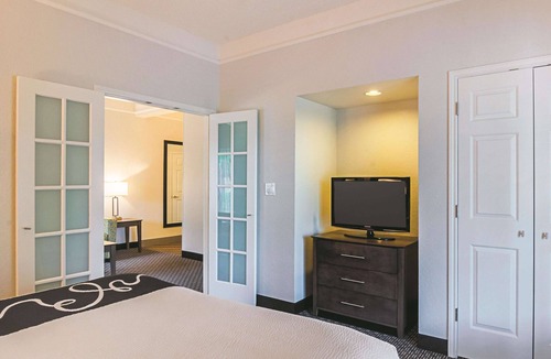 Dupont Hotel | La Quinta Inn & Suites by Wyndham Denver Airport DIA