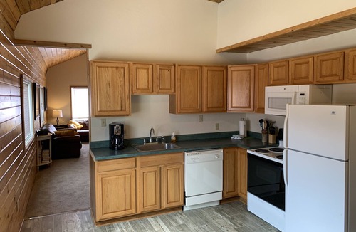 Grand Lake Apartment | Lake Front Rental/Downtown Grand Lake Apt 3 The Falcon