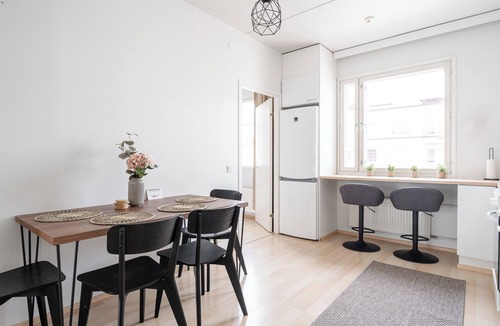 Jyvaskyla Apartment | Lakefront Home near Downtown