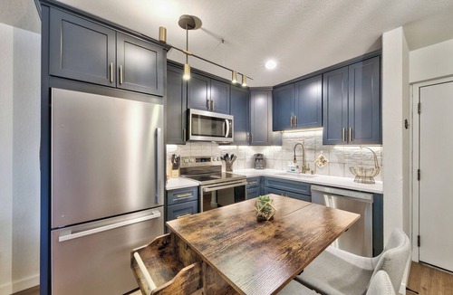 South Lake Tahoe Condo | Lakeland Village #215 - Alpine Escape 1BR, Hot Tub