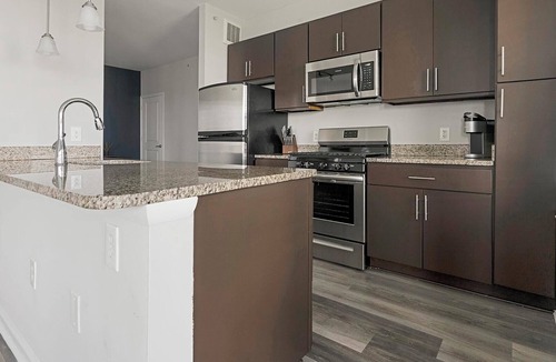 Bayonne Apartment | Landing | Amazing 2BD, Gym, Game Room