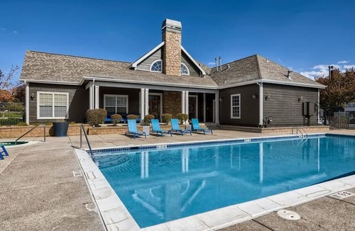 Southeast Colorado Springs Apartment | Landing at Bellaire Ranch - 2 Bedrooms in Downtown Colorado Springs