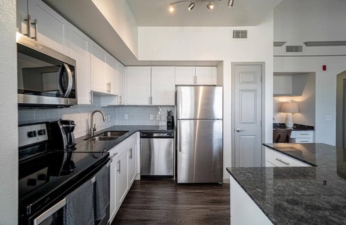 Lowry Field Apartment | Landing at IMT Lowry - 2 Bedrooms in East