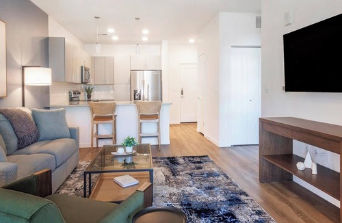 Northgate Apartment | Landing | Beautiful 1BD, Gym, Pool