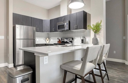 Washington Park West Apartment | Landing | Beautiful 2BD, Gym, Clubhouse