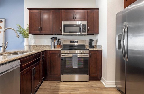Johnstown Apartment | Landing | Beautiful 2BD, Yoga Studio, Gym