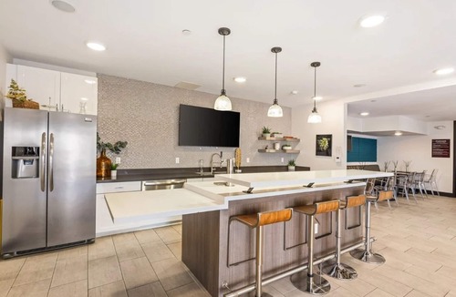 City Park Apartment | Landing | Chic 1BD, Yoga Studio