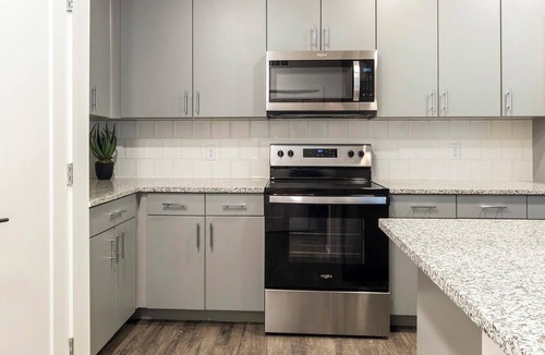 Northgate Apartment | Landing | Incredible 2BD, Gym, Pool