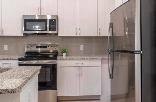 Firestone Apartment | Landing | Stunning 2BD, Clubhouse, Gym