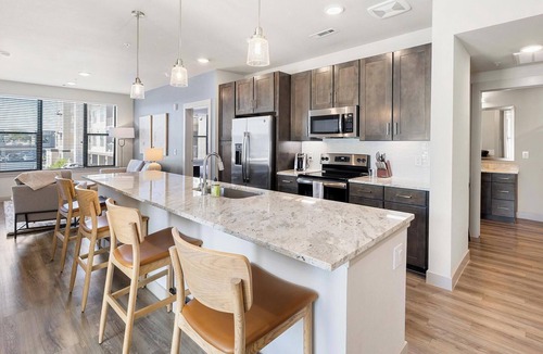 Firestone Apartment | Landing | Stunning 2BD in Firestone