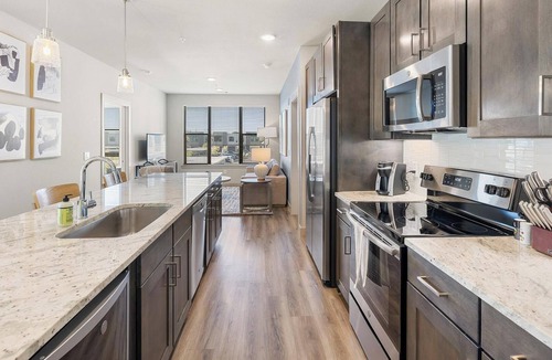 Firestone Apartment | Landing | Stunning 2BD in Firestone