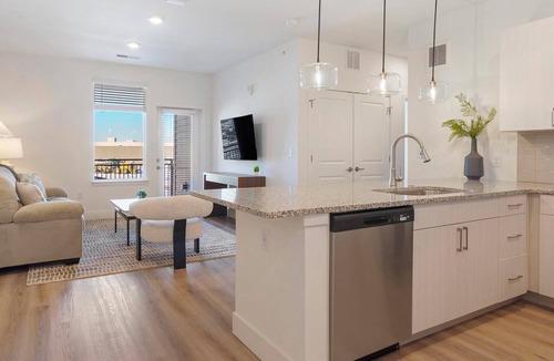 Firestone Apartment | Landing | Stylish 1BD, Gym, Clubhouse