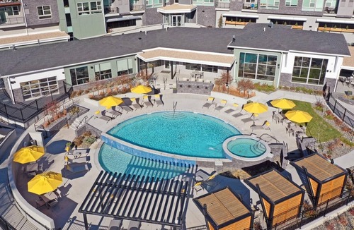 Indian Creek Apartment | Landing | Stylish 2BD, Yoga Studio, Gym