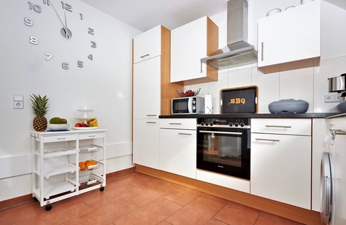 Grossenbrode Apartment | Large penthouse with sea view | playroom | sauna | guest WC | XL beach chair