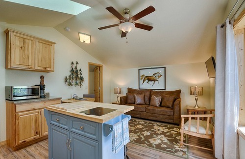 San Juan River Village Condo | Last-Minute Summer Escape! Book an August Stay by 7/31 for 15% Off