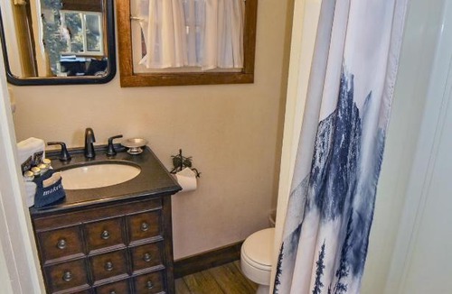Estes Park House | Lazy R Cottages- 5 cabin