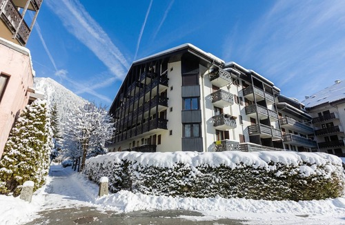 Chamonix City Centre Apartment | Le Balcon du Brévent Panoramic Mont Blanc Views, Chamonix, France