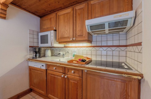 Argentiere Apartment | Le Cristal GM9 Mountain View, Pool, Parking & Free WiFi, Argentière (Chamonix), France