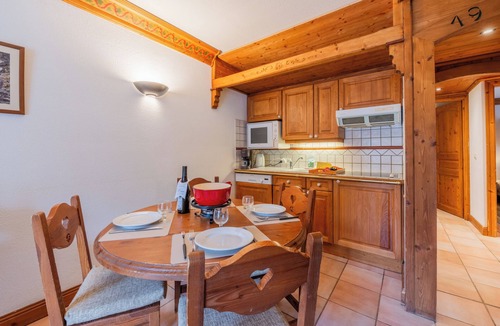 Argentiere Apartment | Le Cristal GM9 Mountain View, Pool, Parking & Free WiFi, Argentière (Chamonix), France