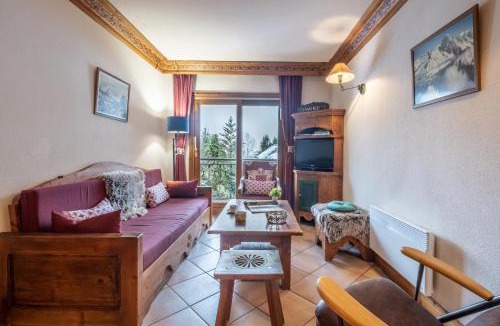 Argentiere Apartment | Le Cristal MT10 - Central Apartment - Close to ski lift - FreeParking & Pool