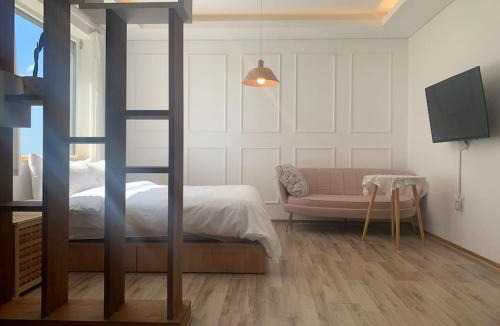 Aewol House | Le Village Aewol building C