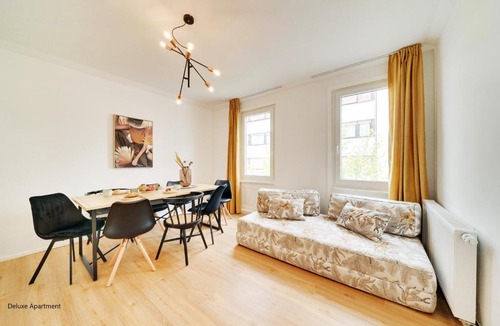 Cannstatt-Mitte Apartment | Lexapartments Stuttgart Wasen Toplage 75-96qm