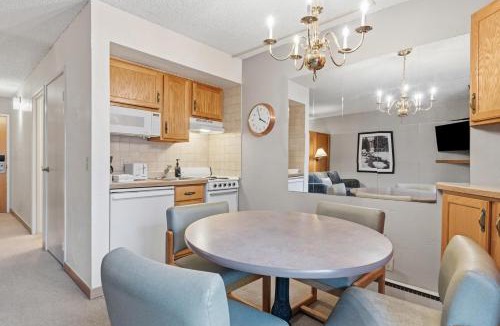 Vail Apartment | Lift House Lodge, Downtown Vail Lionshead Village Studio Condo