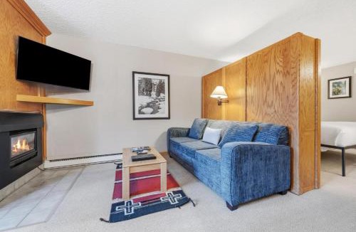 Vail Apartment | Lift House Lodge, Downtown Vail Lionshead Village Studio Condo