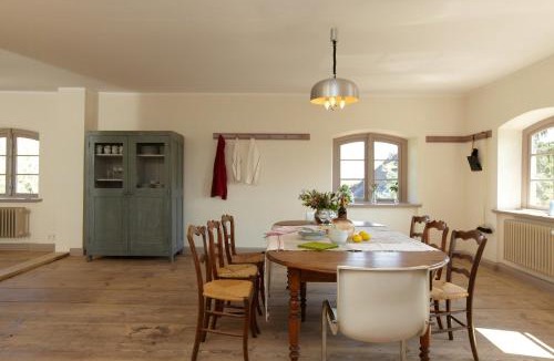 Muritz House | Light Flooded Apartment With Sauna