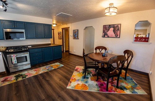 Lazear House | Little Blue House, Hotchkiss CO-3BR 1BA farmhouse w/easy access lots of parking
