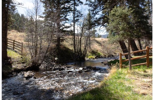 Red River House | Little Elk Horn on the River