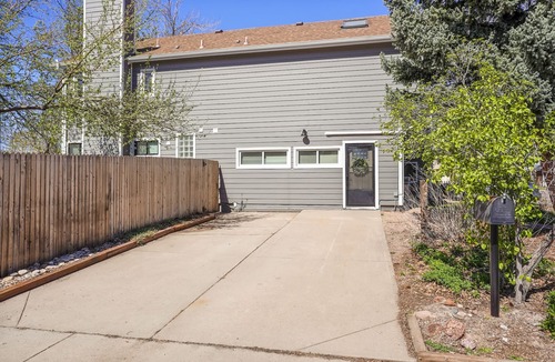 Columbine House | Littleton Corner: Quiet, Safe, Private 3 Bedroom/2 Bathroom