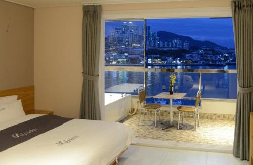Yeosu Apartment | Lium Spa Hostel