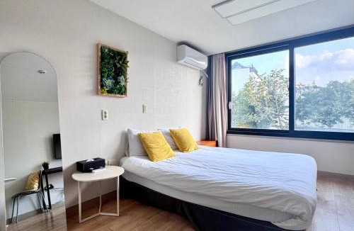 Aewol Apartment | Living in Jeju Island