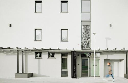 Berg Apartment | Livisit Apartments Stuttgart