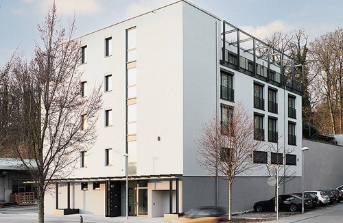 Berg Apartment | Livisit bergapartment 45 - double room 36 sqm - with large south-facing roof terrace