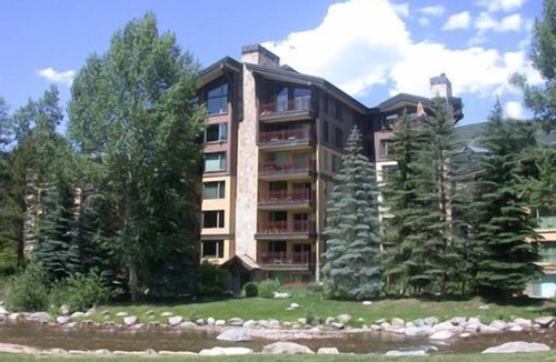 Vail Apartment | Located on the creek in the middle of Vail VIllage, Village Center