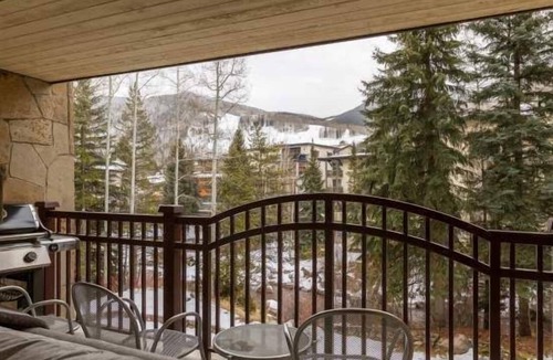 Vail Apartment | Located on the creek in the middle of Vail VIllage, Village Center